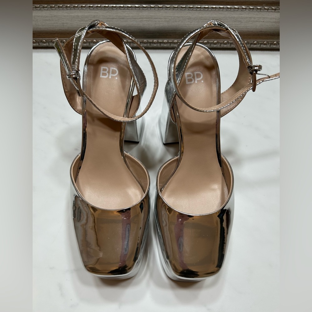 BP platform heel NWOT - Picture 7 of 8